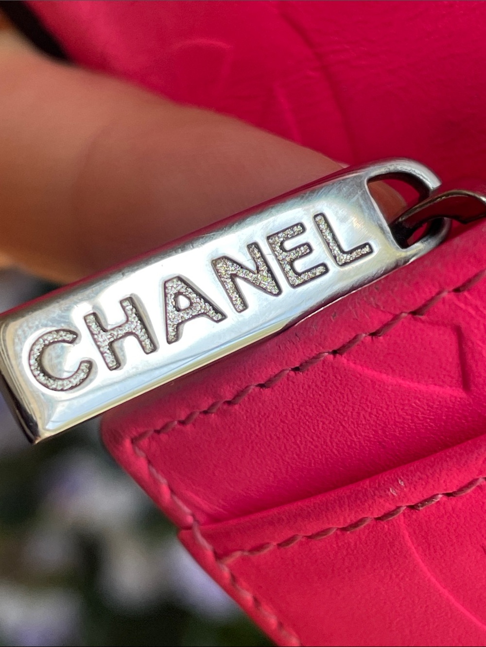 CHANEL Black Quilted CC Logo Wallet - Picture 8 of 13